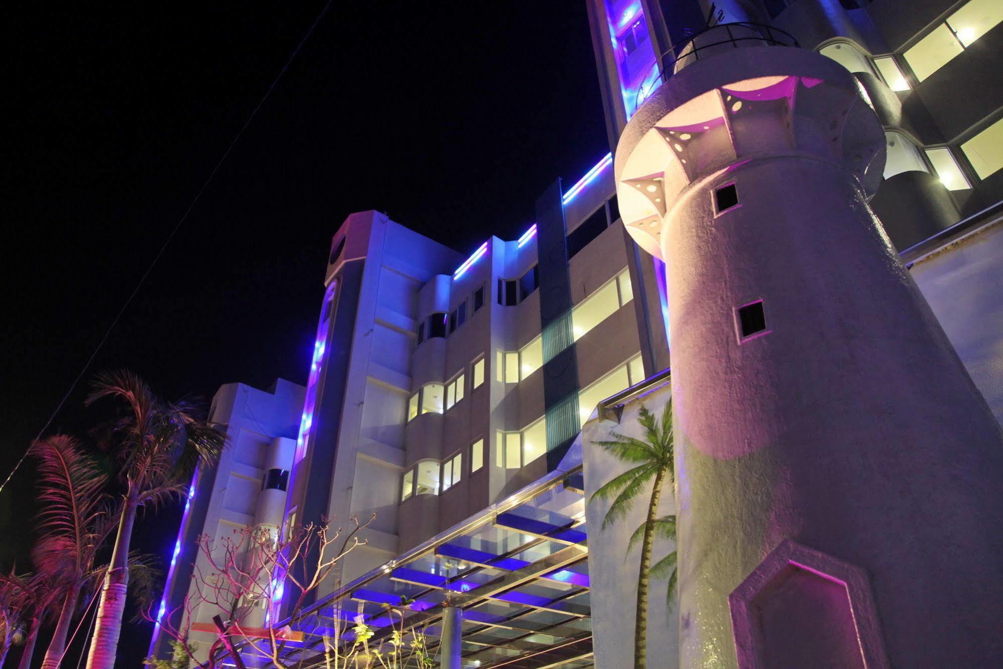 Clownfish Resort Hengchun Exterior photo